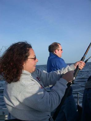 Cris Steele Kaplan hangs on as this striper did not want to meet the crew!