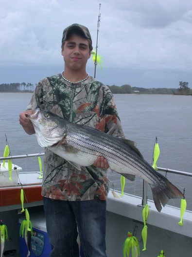 Robert returns from North Carolina to catch Bubba